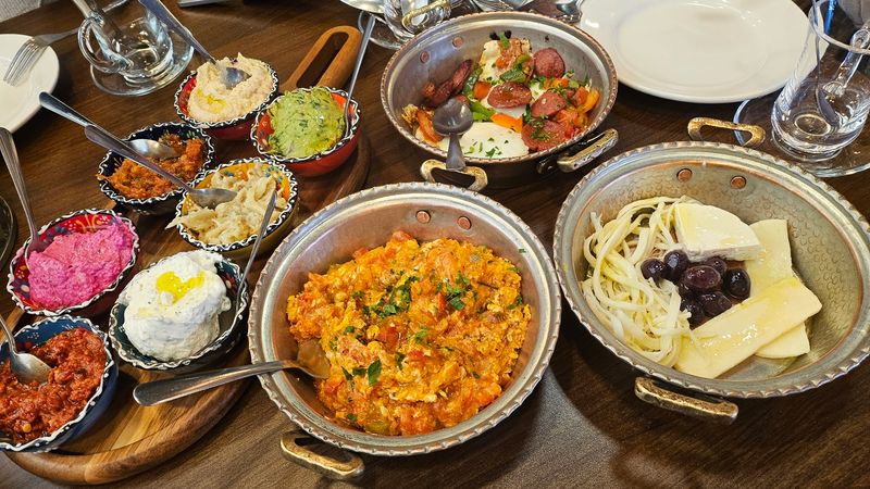 The Kitchen Philosophy Behind Every Single Dish The Kitchen Philosophy Behind Every Single Dish