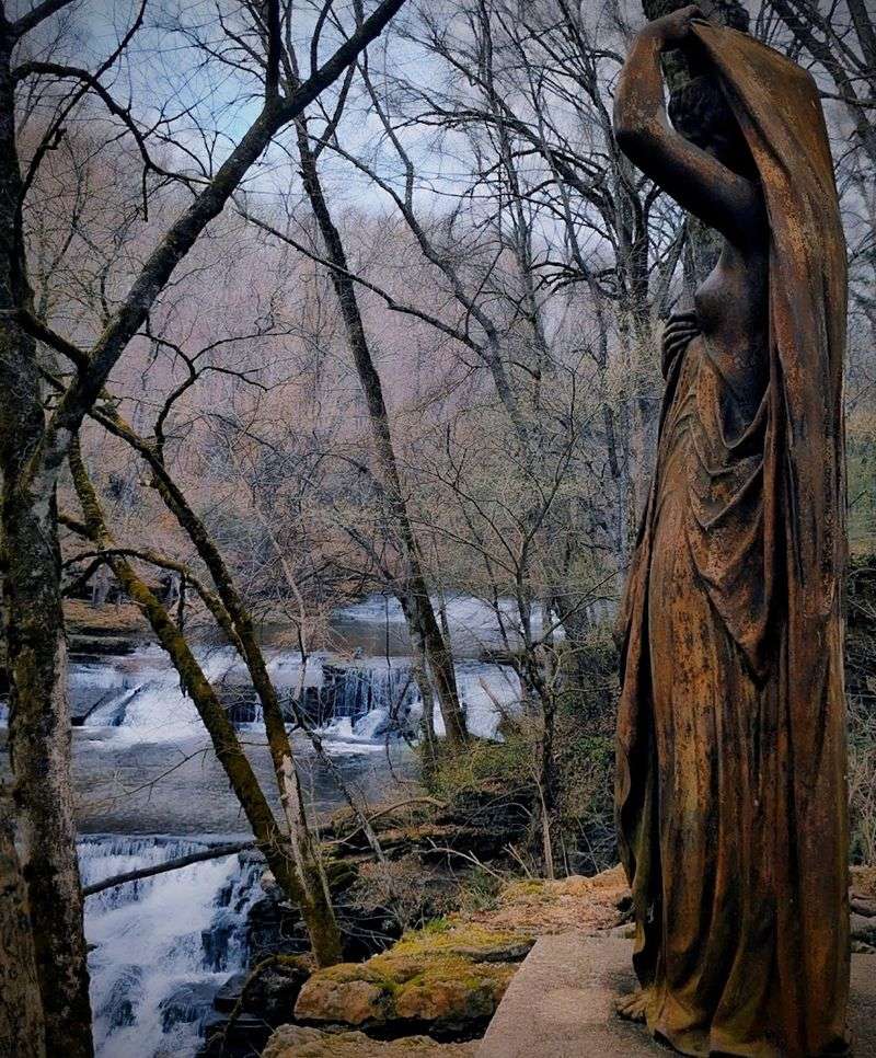 The Lady of the Falls Statue and the Hannah Montana Connection