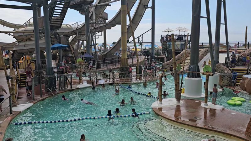 The Leisure Pool Offers a Calmer Kind of Cool The Leisure Pool Offers a Calmer Kind of Cool