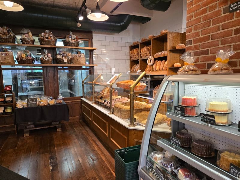 The Market That Brings Italy Home With You