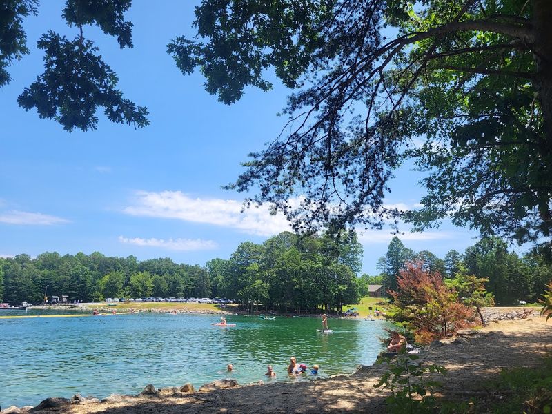 The Mesmerizing Clarity of Jocassee's Waters