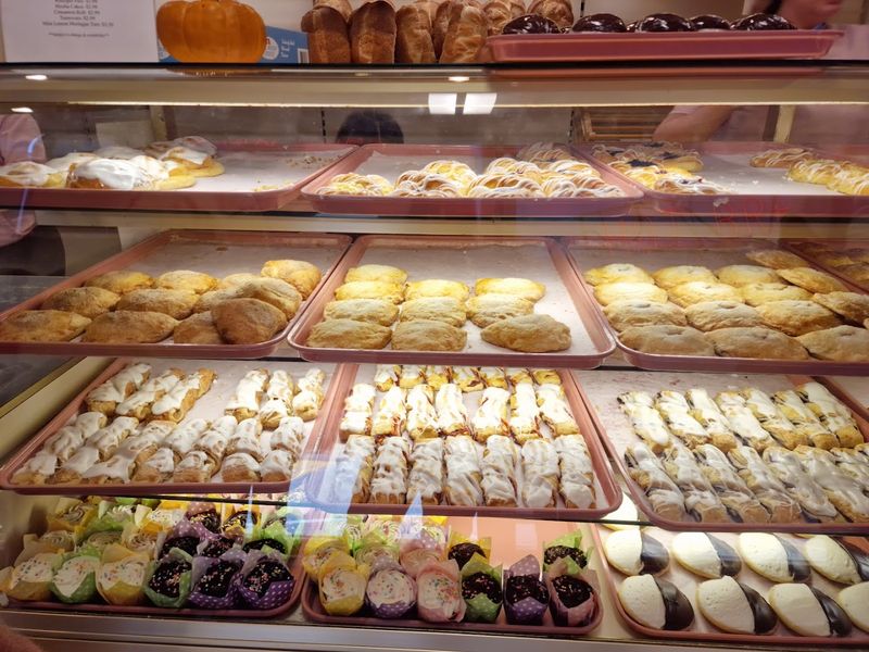 The Pastry Case That Stops You Mid-Step The Pastry Case That Stops You Mid-Step