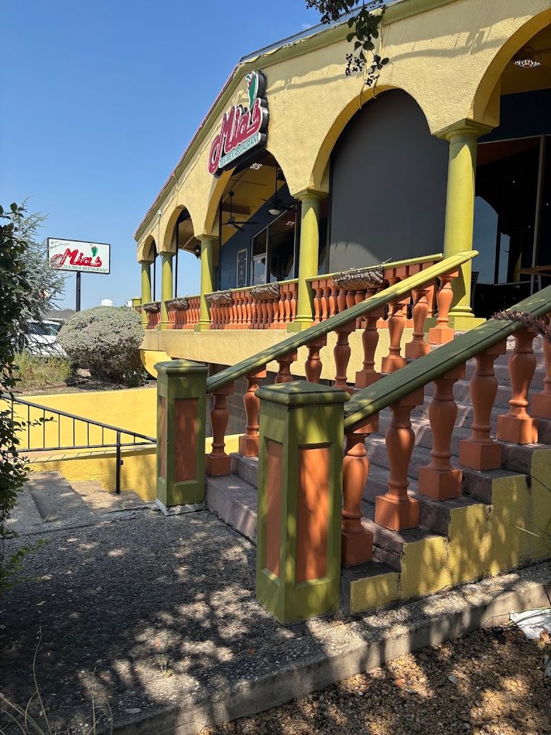 The Patio Experience, Fresh Air and Tex-Mex Done Right