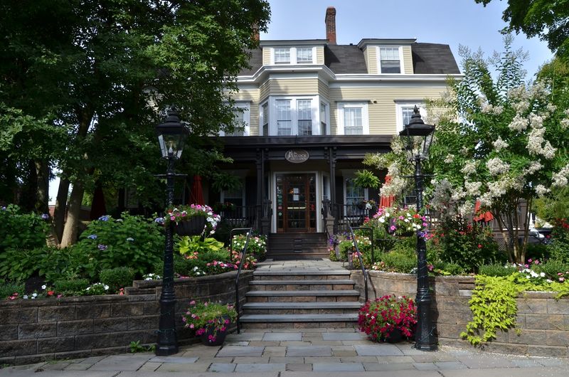 The Peacock Inn, Princeton