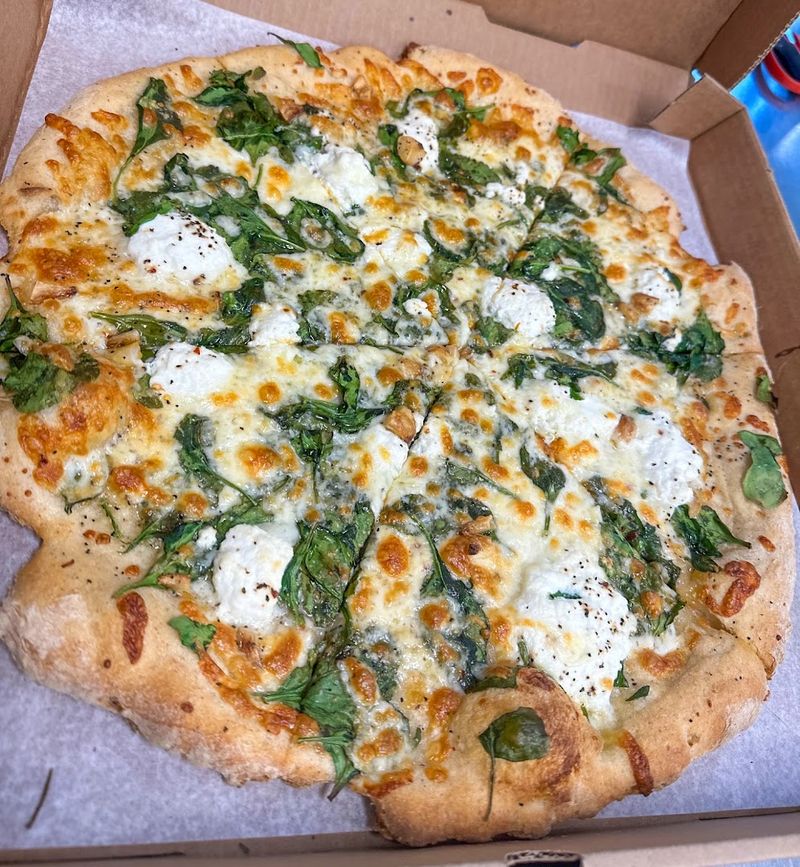The Pizza That Converts Even Non-Gluten-Free Eaters The Pizza That Converts Even Non-Gluten-Free Eaters