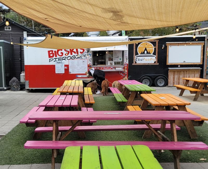 The Podski: A Food Cart Lot Worth Visiting