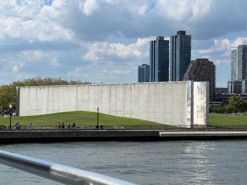 The Powerful Design of the Twin Steel Walls