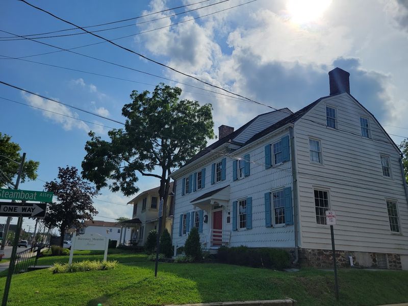The Revolutionary War Mansion That Refuses to Forget