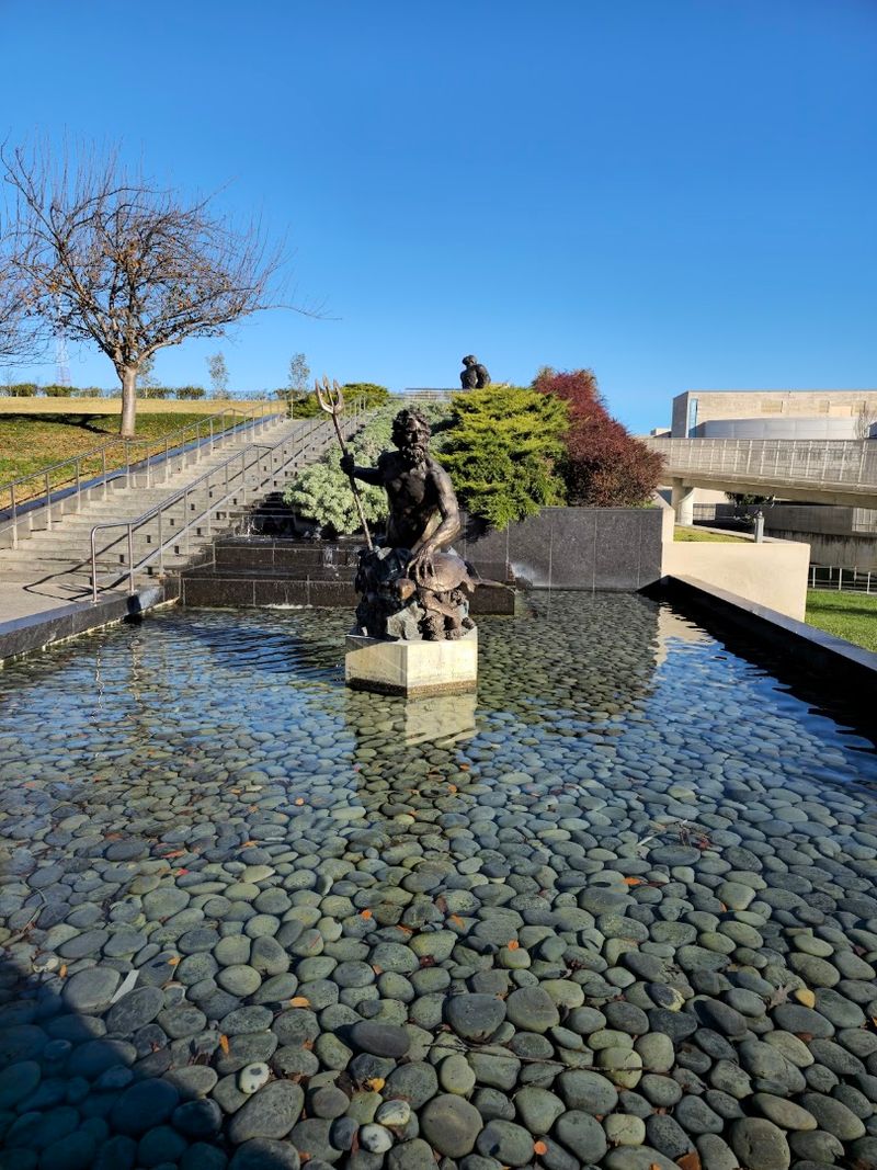 The Sculpture Garden That Makes the Outdoors Feel Magical