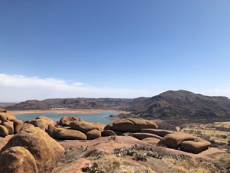 The Setting Along Lake Altus-Lugert