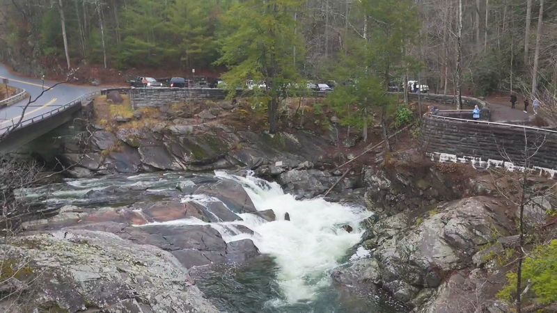 The Sinks: A Waterfall with Serious Personality The Sinks: A Waterfall with Serious Personality