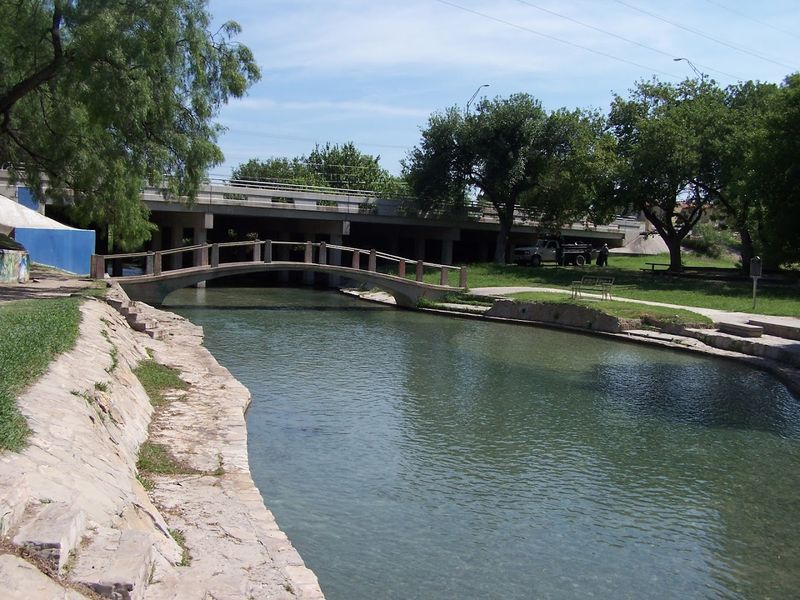 The Springs as a Lifeline, Water That Built a City