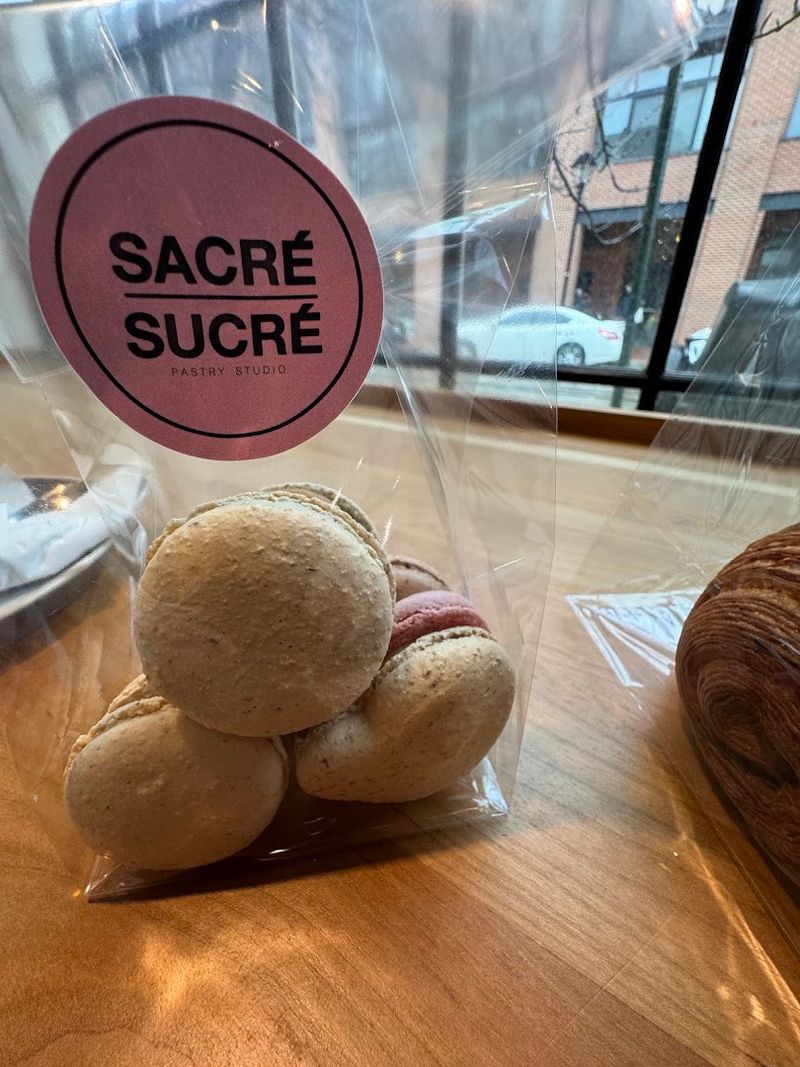 The Story Behind the Macarons That Started It All The Story Behind the Macarons That Started It All