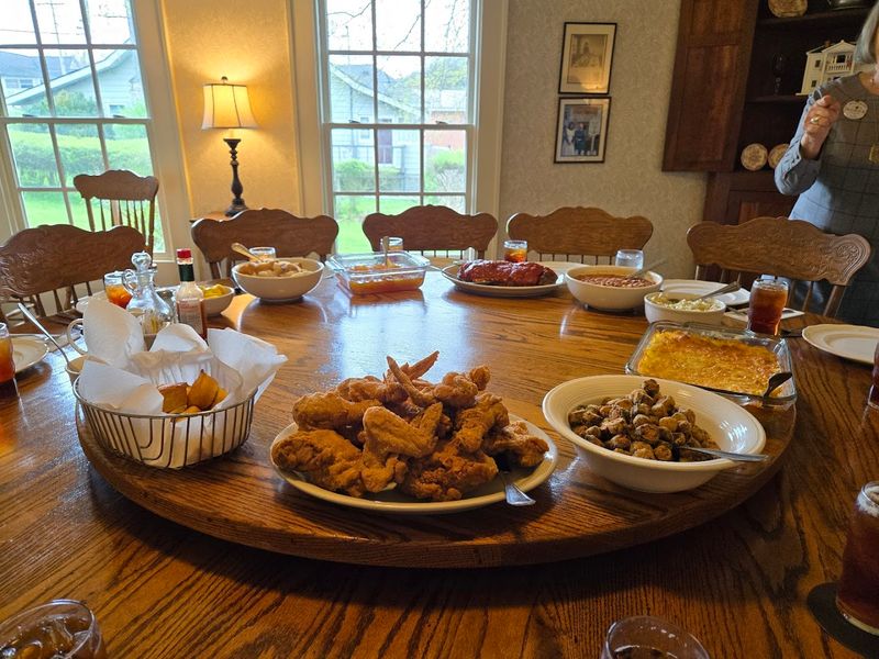 The Tables Make The Meal