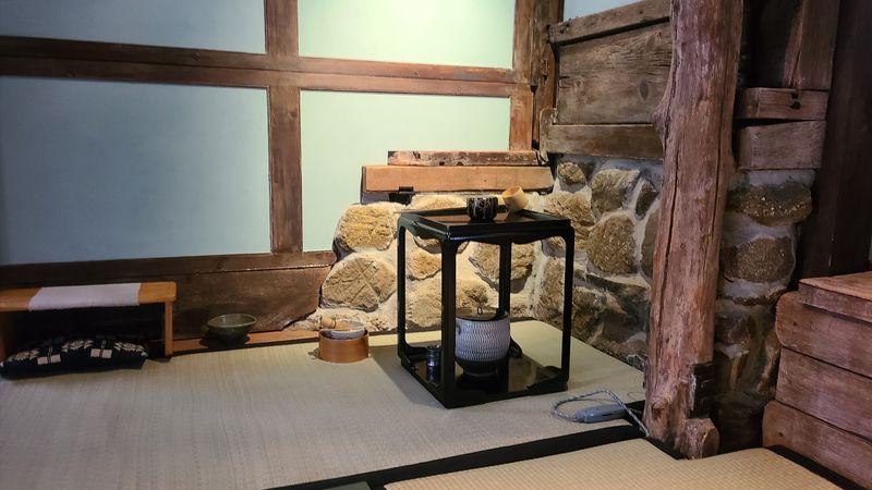 The Tea House Structure, History Held Together by 200-Year-Old Wood The Tea House Structure, History Held Together by 200-Year-Old Wood