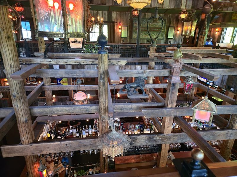 The Two-Story Layout and Upstairs Dining