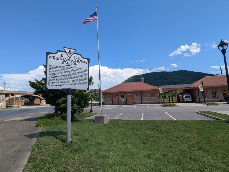 The Virginian Railway Passenger Station (Roanoke, VA)