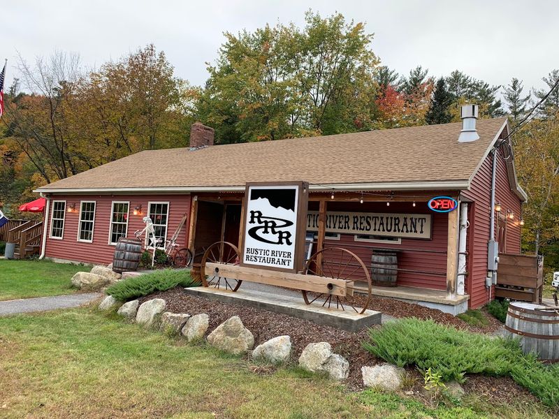 The Woodstock Inn Station and Brewery Keeps Things Lively The Woodstock Inn Station and Brewery Keeps Things Lively