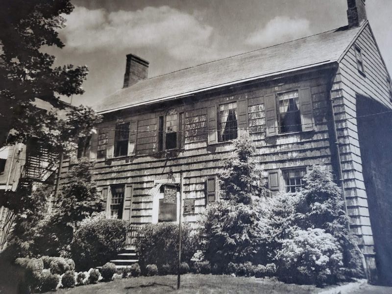 This Elegant Mansion Had a Front-Row Seat to History This Elegant Mansion Had a Front-Row Seat to History
