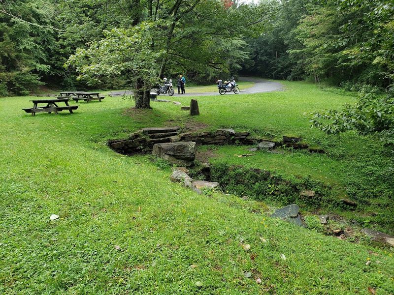 This Modest Monument Proves Size Isn't Everything This Modest Monument Proves Size Isn't Everything