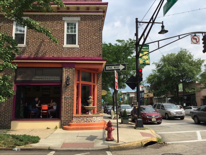 This Small Town's Dining Density Will Surprise You This Small Town's Dining Density Will Surprise You