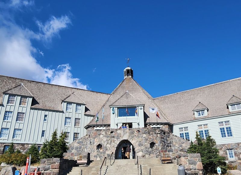 Timberline Lodge, Mount Hood