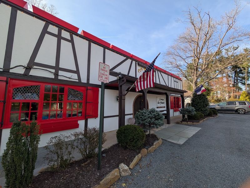 Tom Sietsema's Endorsement and Where to Find This Virginia Treasure Tom Sietsema's Endorsement and Where to Find This Virginia Treasure
