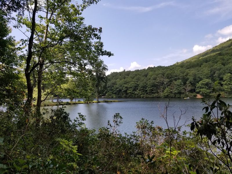 Trails That Reward Every Type of Hiker Trails That Reward Every Type of Hiker