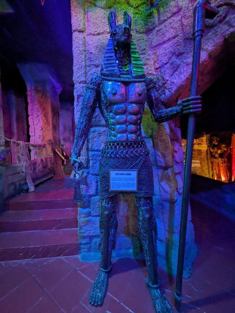 Unique Curiosities, Hoaxes, and the Full Odditorium Experience Unique Curiosities, Hoaxes, and the Full Odditorium Experience