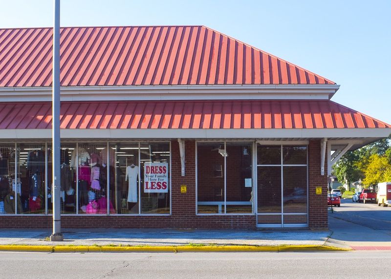 Village Discount Outlet, Hammond Village Discount Outlet, Hammond
