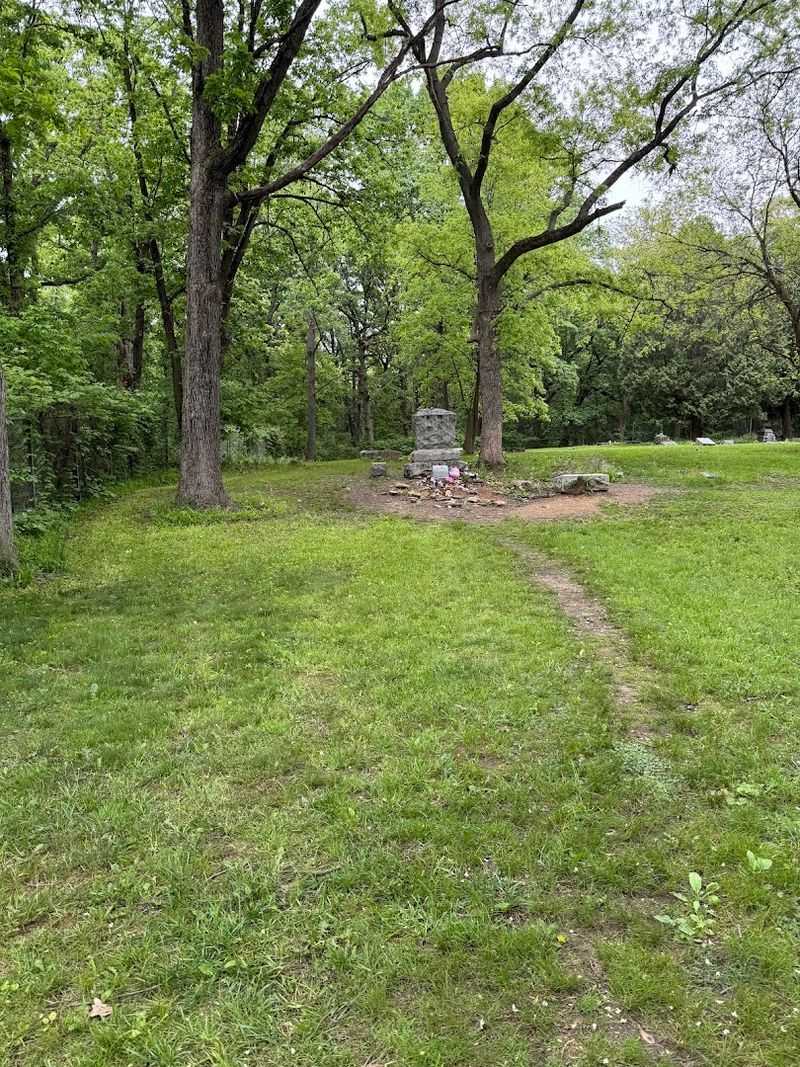 Visiting Bachelor's Grove: What to Expect Today