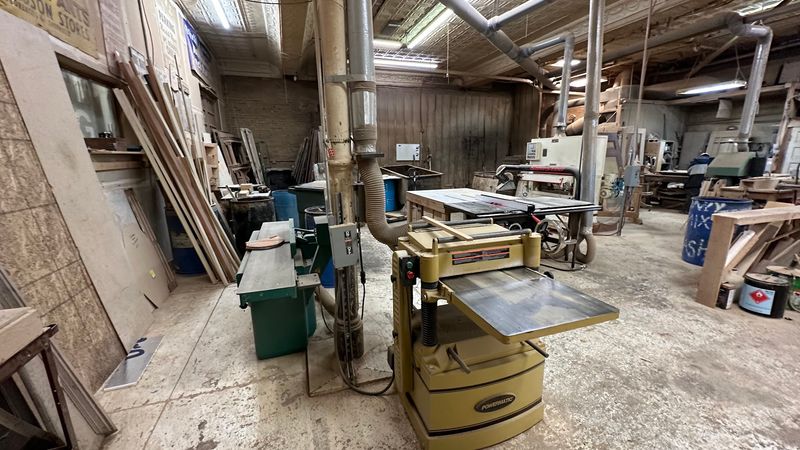 Watch Skilled Artisans Restore Salvaged Architectural Pieces