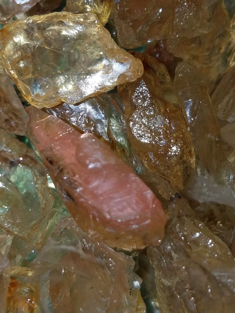 What Oregon Sunstones Actually Are and Why They Matter What Oregon Sunstones Actually Are and Why They Matter