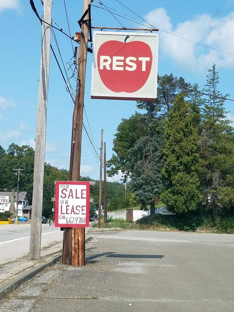 What Visiting the Red Apple Rest Feels Like Today What Visiting the Red Apple Rest Feels Like Today