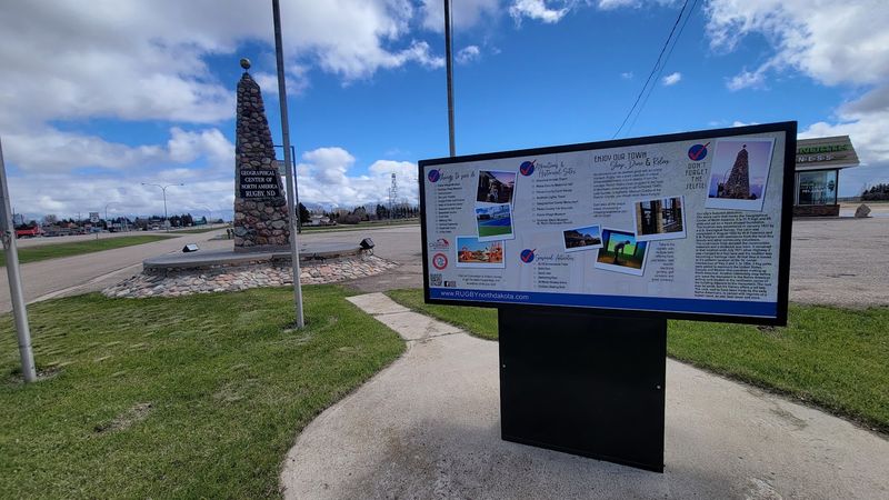 What Visitors Actually Experience at the Monument