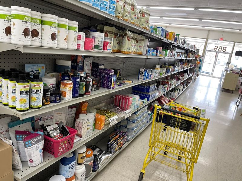 What the Community Says About Shopping Here