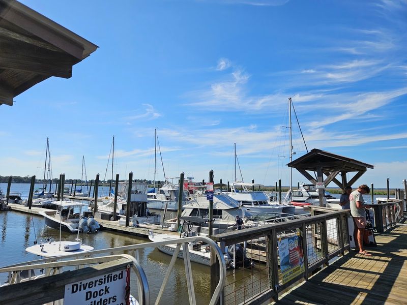 Where the Ogeechee River Becomes Part of the Dining Experience