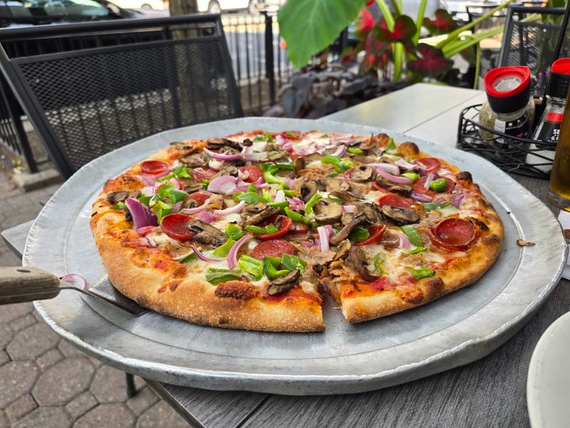 Why Alfonso's Trattoria Keeps Earning Its Loyal Crowd After 40 Years Why Alfonso's Trattoria Keeps Earning Its Loyal Crowd After 40 Years