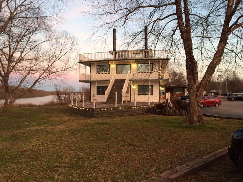 Why Dondie's White River Princess Is Worth the Drive From Anywhere