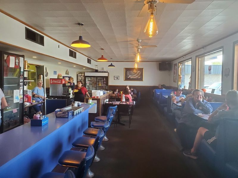 Why Papa's Cafe Keeps Drawing People Back Year After Year Why Papa's Cafe Keeps Drawing People Back Year After Year