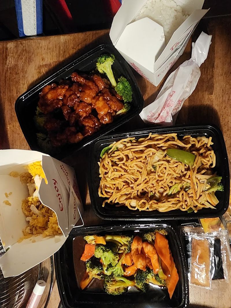 Why People Keep Coming Back to Main Kwong Why People Keep Coming Back to Main Kwong