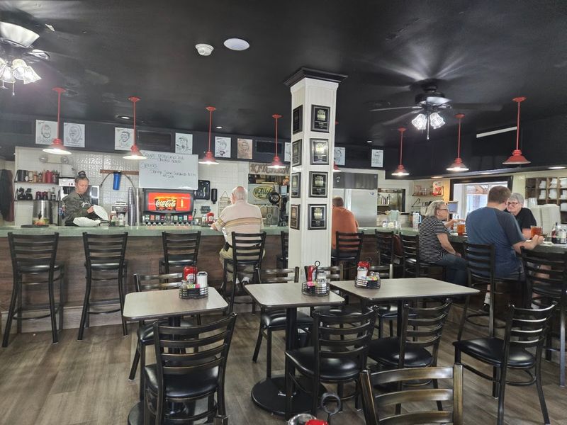 Willy's Kitchen Willy's Kitchen