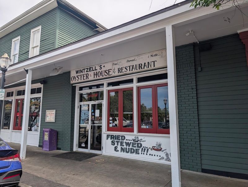 Wintzell's Oyster House, Mobile's Historic Spot That Does Fried Fish Right Wintzell's Oyster House, Mobile's Historic Spot That Does Fried Fish Right