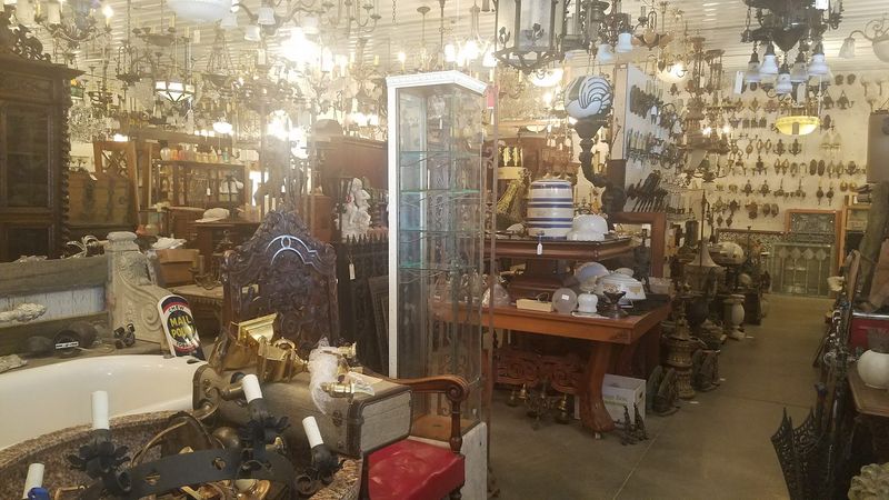 You Can Explore Three Full Buildings of Salvage