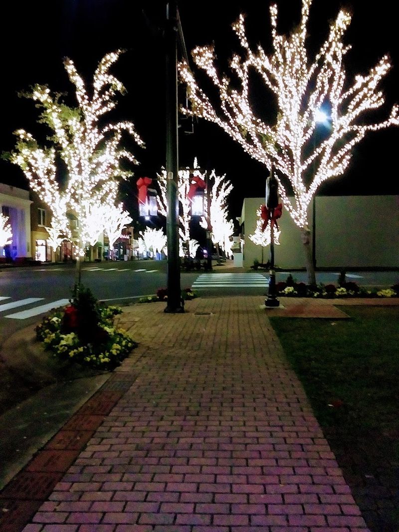 You Definitely Need To See Fairhope's Thriving Art Scene