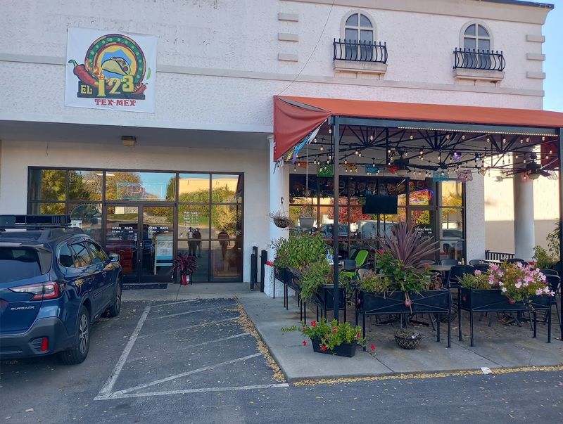 Your Visit to El 123 Mexican Restaurant Starts Right Here Your Visit to El 123 Mexican Restaurant Starts Right Here