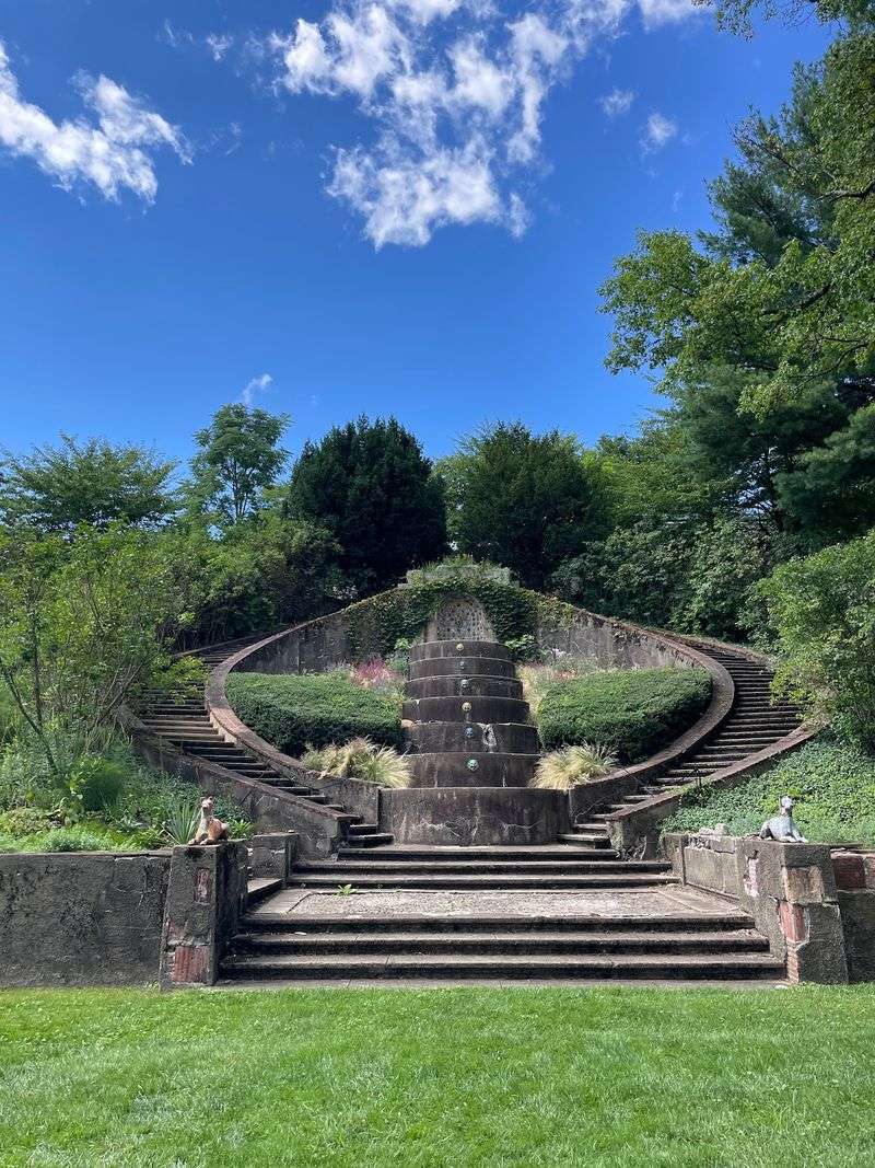 28 Acres of Pure Enchantment 28 Acres of Pure Enchantment
