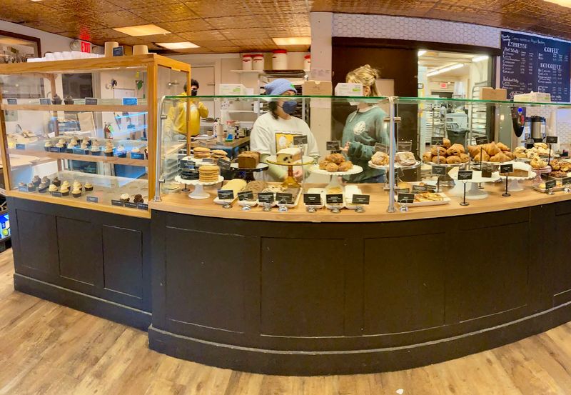 A Bakery That Feels Like It Was Made for This Town A Bakery That Feels Like It Was Made for This Town