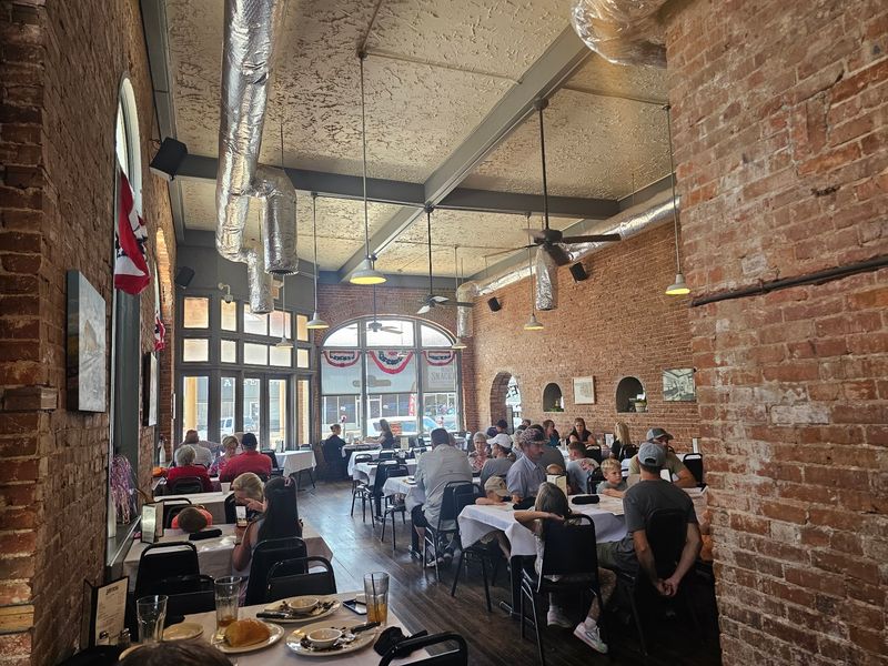 A Bank Building That Became A Dining Room