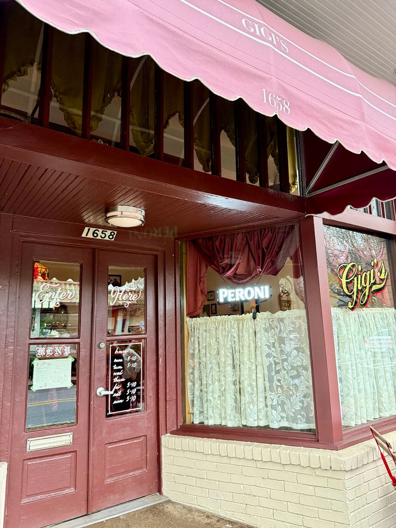 A Candler Park Corner That Feels Like a Secret